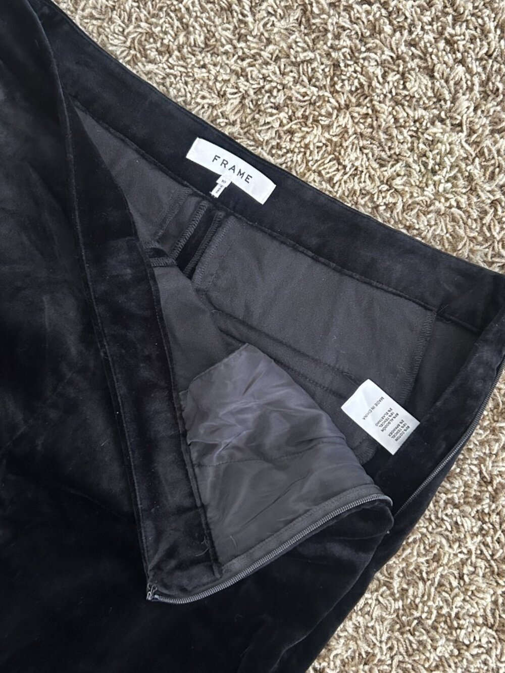 FRAME Noir Black Velveteen Crop Mini Boot Pants Size 10 - Picture 10 of 10
